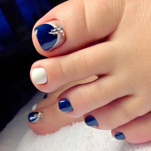 Pedicure Nail Art Ideas 2019 To Try This Summer [Simple] - StyleGlow.com