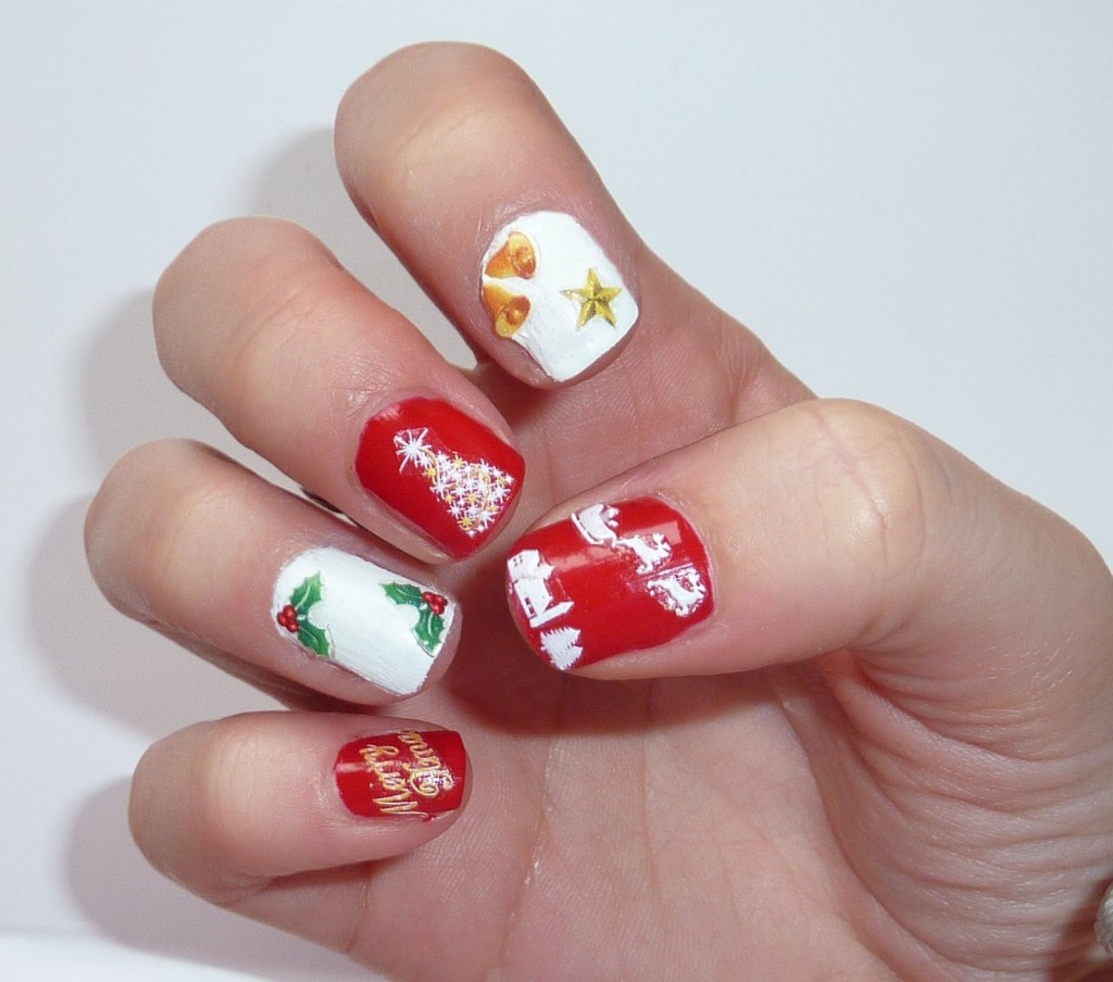 Best Easy And Lovely Christmas Nail Designs Diy Nail Art Tutorials 